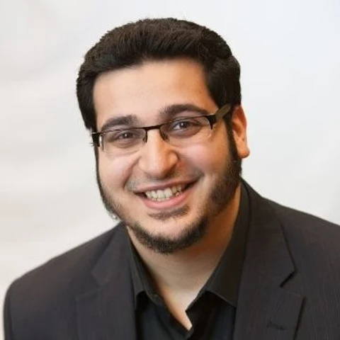 Jiyaad Naeem, founder of Strategic CRM Inc